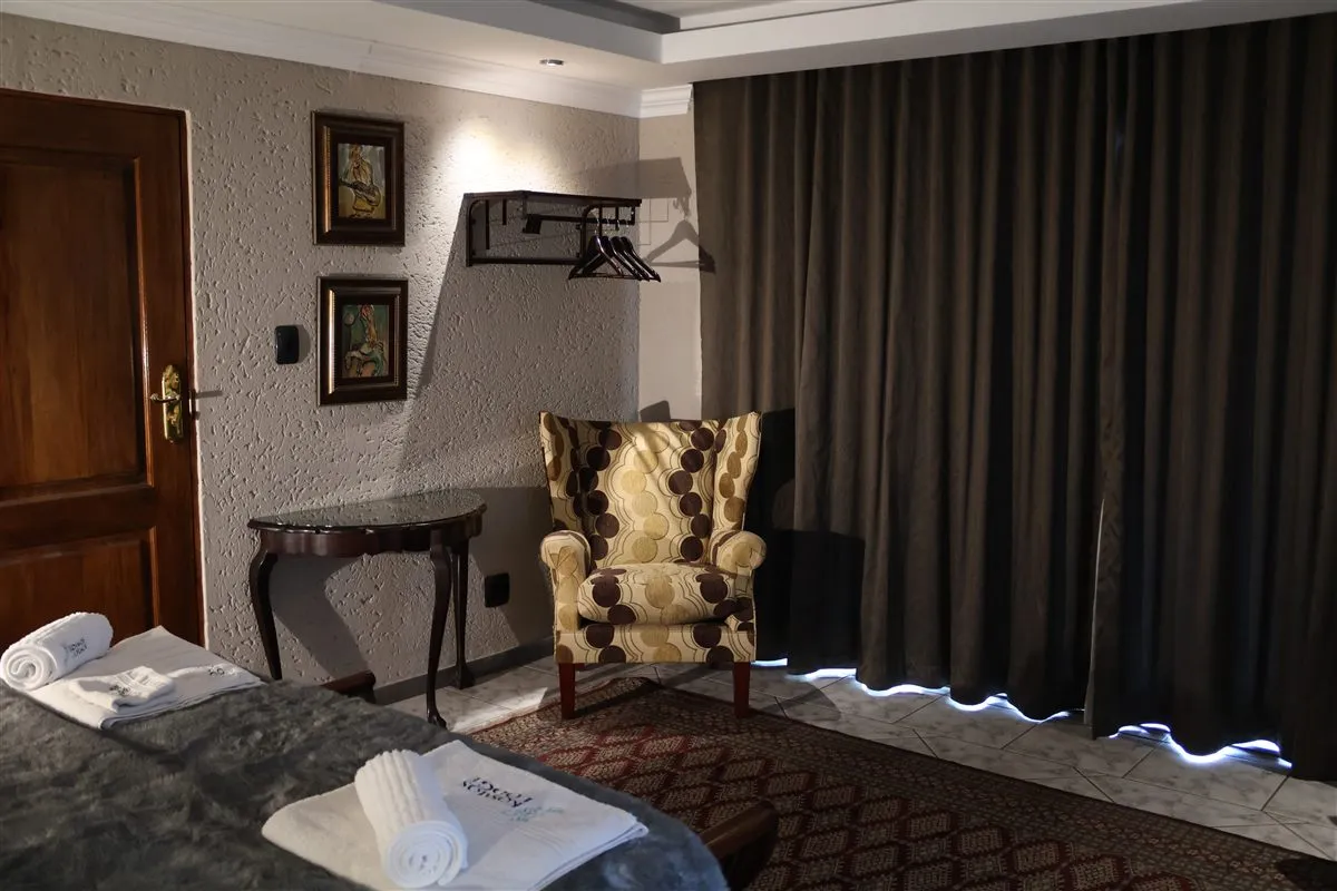 Room 7
